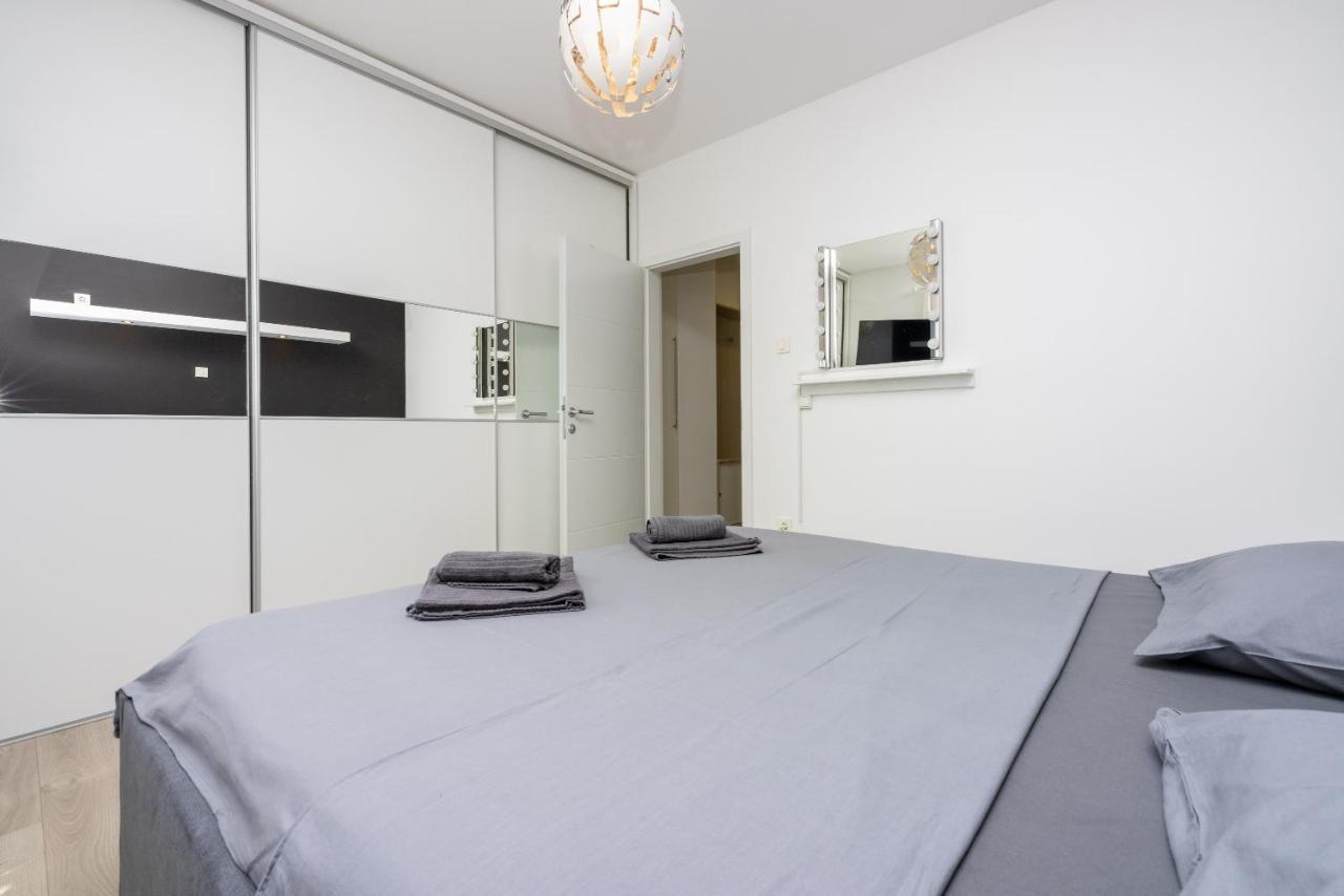Apartments Luna Dramalj Extérieur photo