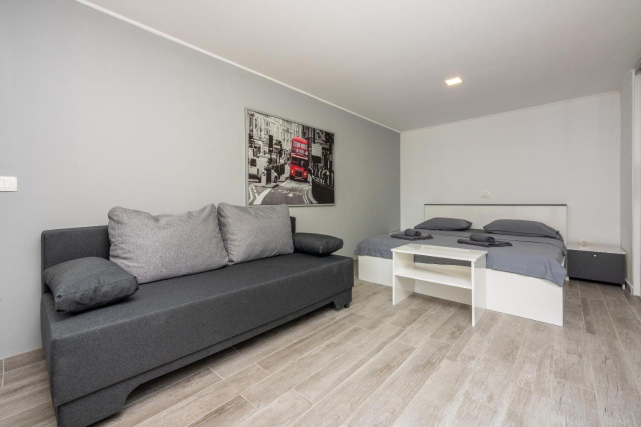 Apartments Luna Dramalj Extérieur photo