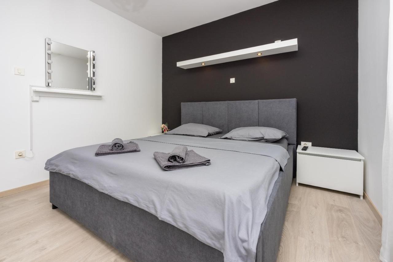 Apartments Luna Dramalj Extérieur photo